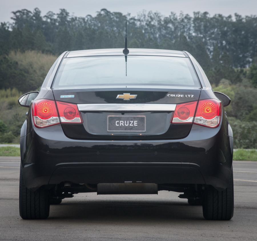  Chevrolet Cruze 2014 года  (BR) (фото 11 из 12)